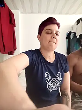 queemking online show from April 2026 07:25:02 PM