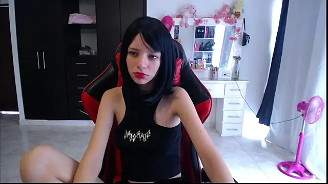 Snapshot of Elizabeth_rose02 chatting on September 2025 02:42:02 PM Elizabeth rose02 online show from September 2025 02:42:02 PM