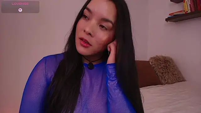 Evelyn  16 online show from July 2026 02:51:01 PM