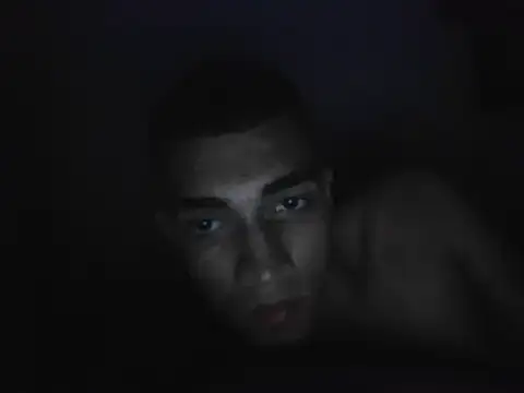 Snapshot of Sebas_0332 chatting on November 2025 05:40:01 AM Sebas 0332 online show from November 2025 05:40:01 AM