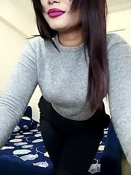 alexa cam44 online show from February 2026 07:31:01 PM