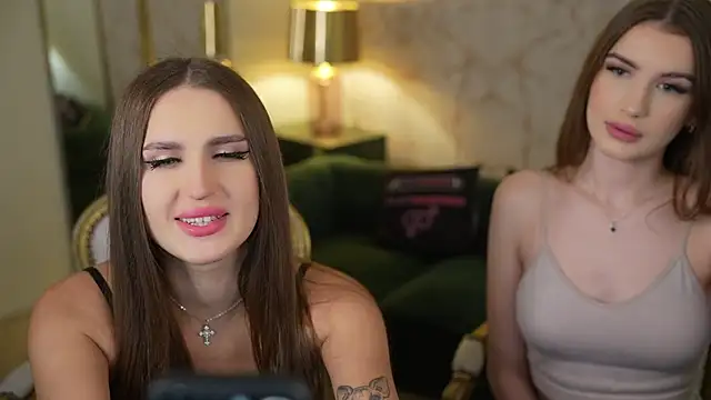 Snapshot of Goldie_Flame chatting on November 2025 07:46:01 PM Goldie Flame online show from November 2025 07:46:01 PM