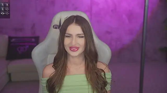 Goldie Flame online show from March 2026 11:33:01 PM