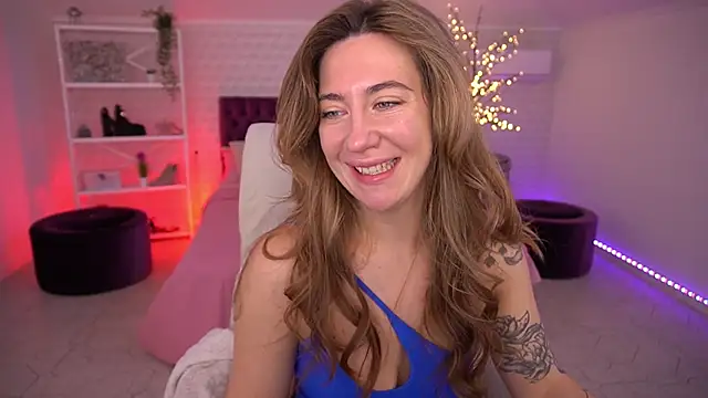 Snapshot of KateShanny chatting on May 2026 06:08:01 AM KateShanny online show from May 2026 06:08:01 AM