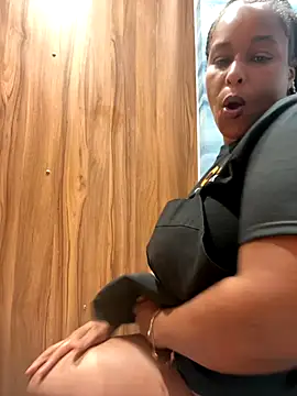 Snapshot of yummy0322 chatting on September 2025 12:49:02 PM yummy0322 online show from September 2025 12:49:02 PM