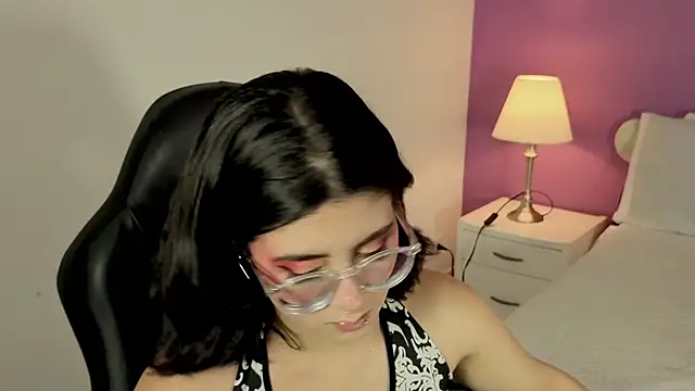 LiLLiAnderson online show from October 2025 11:57:02 AM