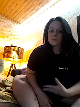 Snapshot of Chrissy_Christal chatting on October 2025 05:35:01 PM Chrissy Christal online show from October 2025 05:35:01 PM