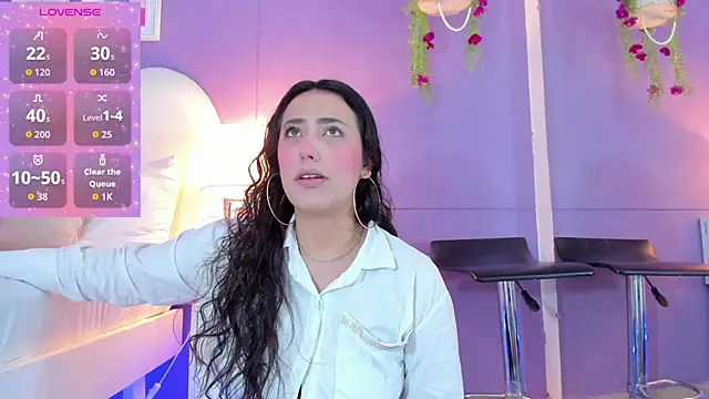 my aleja  online show from November 2025 01:10:01 PM