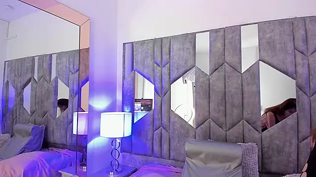 BestLadyMature online show from November 2025 08:12:01 PM