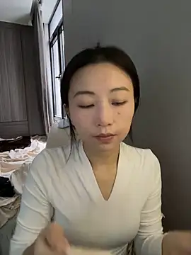 haiyan125216 online show from October 2025 06:28:02 AM