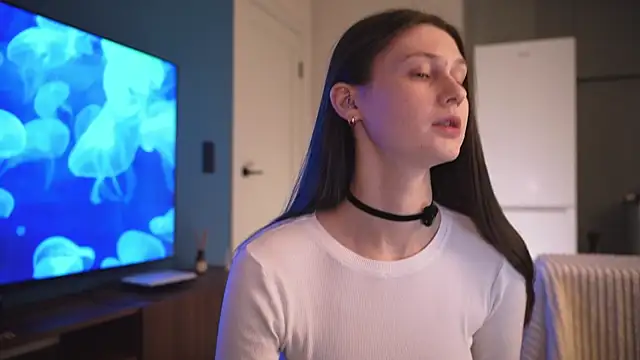 Snapshot of milanabaileys_ chatting on October 2025 03:42:01 PM milanabaileys  online show from October 2025 03:42:01 PM