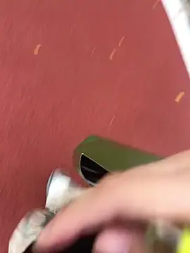 xinmeng-000 online show from October 2025 06:44:01 AM