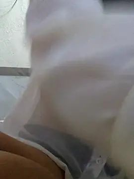 Maria2299 online show from April 2026 09:28:01 PM