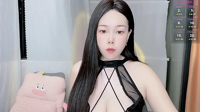 Bella Ava online show from December 2025 02:02:02 PM