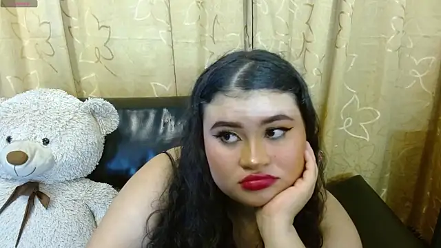 Madison Copers online show from April 2026 01:17:02 AM