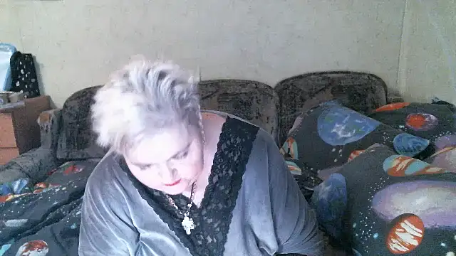 Snapshot of Lana555 chatting on April 2026 09:24:01 PM Lana555 online show from April 2026 09:24:01 PM