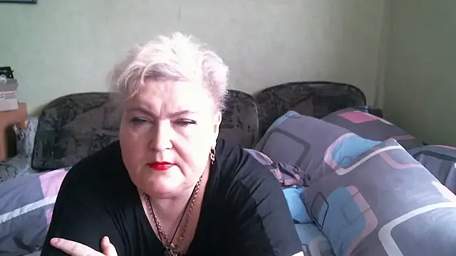 Snapshot of Lana555 chatting on May 2026 09:03:02 AM Lana555 online show from May 2026 09:03:02 AM