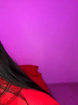 Mihadttraf online show from September 2025 10:00:01 PM