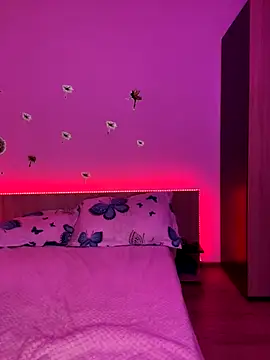 Mihadttraf online show from November 2025 10:41:02 PM