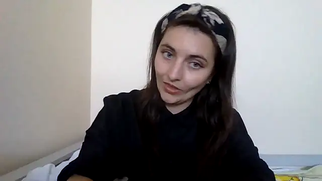 Snapshot of DInaraXRose chatting on September 2025 11:47:01 AM DInaraXRose online show from September 2025 11:47:01 AM