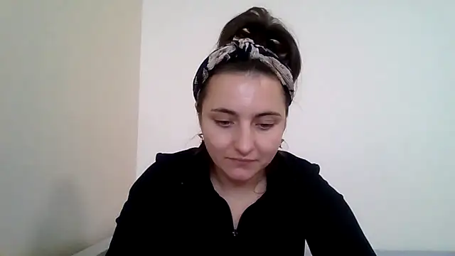 Snapshot of DInaraXRose chatting on October 2025 11:35:01 AM DInaraXRose online show from October 2025 11:35:01 AM