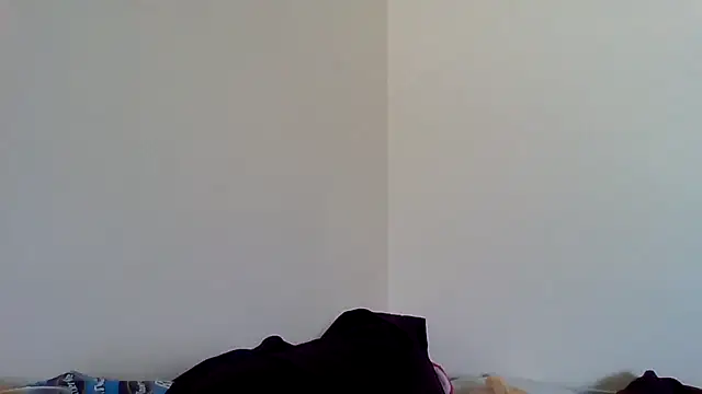 DInaraXRose online show from May 2026 12:01:01 PM