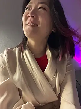 AikoYamada online show from November 2025 06:13:01 AM