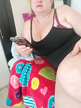 Miss-tetas online show from December 2025 03:40:02 PM