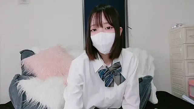 Snapshot of Azusa_128 chatting on October 2025 10:47:02 AM Azusa 128 online show from October 2025 10:47:02 AM