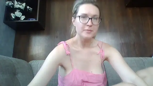 Snapshot of Jugira chatting on June 2026 12:08:01 PM Jugira online show from June 2026 12:08:01 PM
