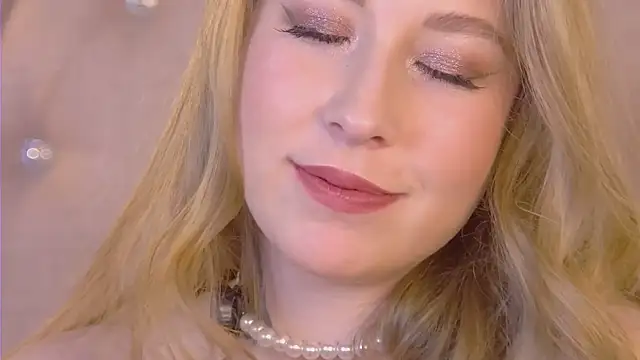 MiaEuphoria  online show from October 2025 03:48:02 AM