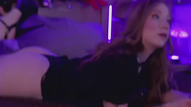 MiaEuphoria  online show from January 2026 03:52:02 AM