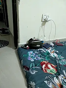 Snapshot of Pihu_Chopra chatting on September 2025 04:32:02 PM Pihu Chopra online show from September 2025 04:32:02 PM