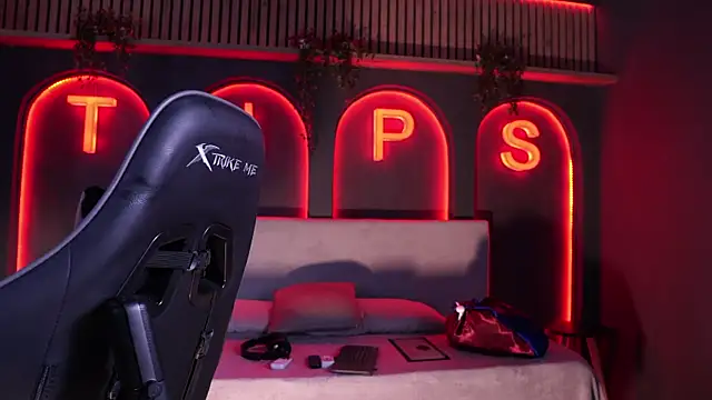 Snapshot of Roma_hells chatting on September 2025 06:40:01 PM Roma hells online show from September 2025 06:40:01 PM