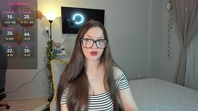 wwow meow online show from March 2026 02:53:01 PM