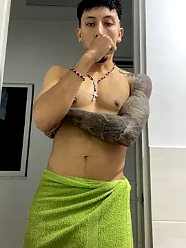 Stiven x0 online show from December 2025 01:11:01 AM