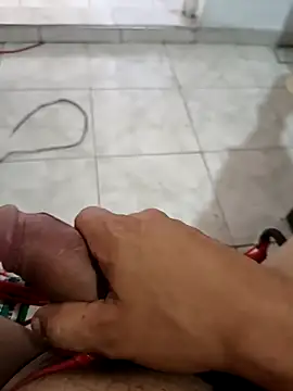 Exoticovergon online show from September 2025 12:49:02 PM