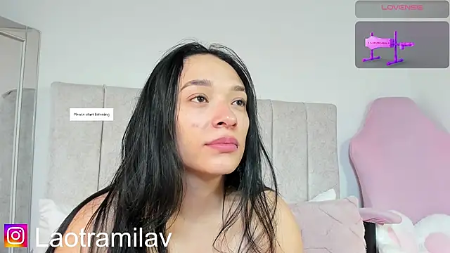 juliettaa 1 online show from April 2026 12:02:01 AM