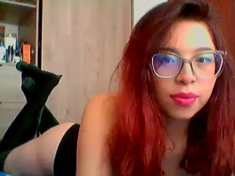 Snapshot of TsukiCherry chatting on June 2026 02:30:01 PM TsukiCherry online show from June 2026 02:30:01 PM