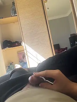 Snapshot of Mbidee chatting on February 2026 09:00:02 AM Mbidee online show from February 2026 09:00:02 AM