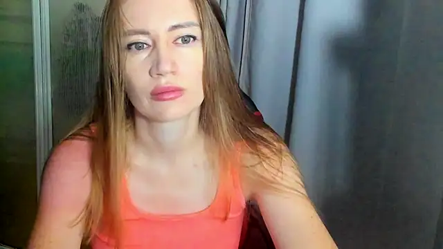 Snapshot of JessFoxxx chatting on June 2026 02:47:01 AM JessFoxxx online show from June 2026 02:47:01 AM