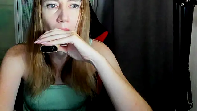 Snapshot of JessFoxxx chatting on July 2026 02:16:02 AM JessFoxxx online show from July 2026 02:16:02 AM