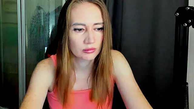 Snapshot of JessFoxxx chatting on July 2026 03:11:01 AM JessFoxxx online show from July 2026 03:11:01 AM