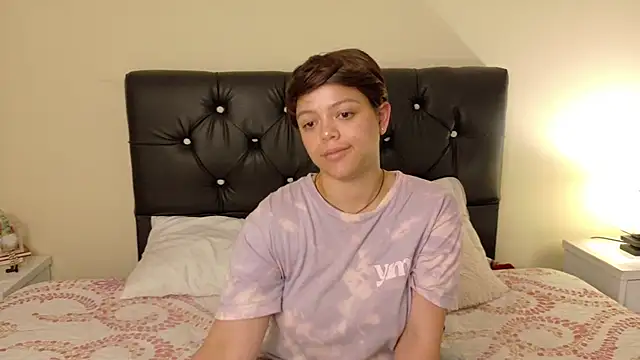 Amanda sweet online show from March 2025 06:15:02 PM