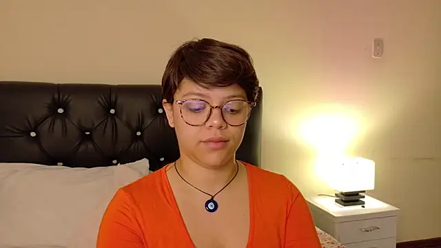 Amanda sweet online show from March 2025 12:00:01 PM