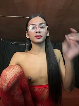 Ur latinahotpaprika online show from October 2025 04:38:02 PM