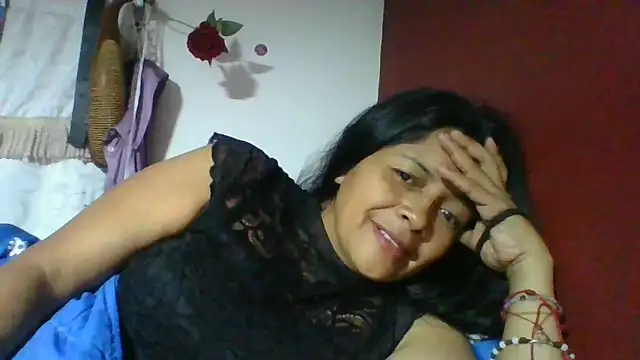 Snapshot of DianaOchoa_ chatting on April 2026 09:33:02 AM DianaOchoa online show from April 2026 09:33:02 AM