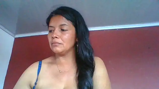 Snapshot of DianaOchoa_ chatting on June 2026 08:07:02 PM DianaOchoa online show from June 2026 08:07:02 PM