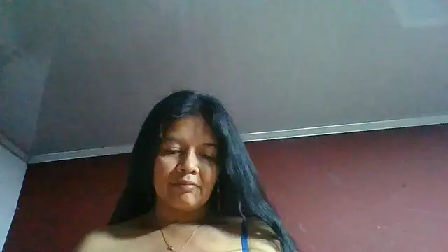 Snapshot of DianaOchoa_ chatting on June 2026 03:11:02 AM DianaOchoa online show from June 2026 03:11:02 AM