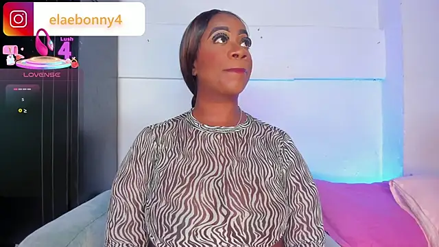 Snapshot of Keily-w chatting on July 2026 05:14:02 AM Keily-w online show from July 2026 05:14:02 AM